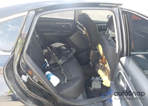 2017 Nissan Altima 2.5 Sr из США, поврежденный, VIN 1N4AL3APXHC129971